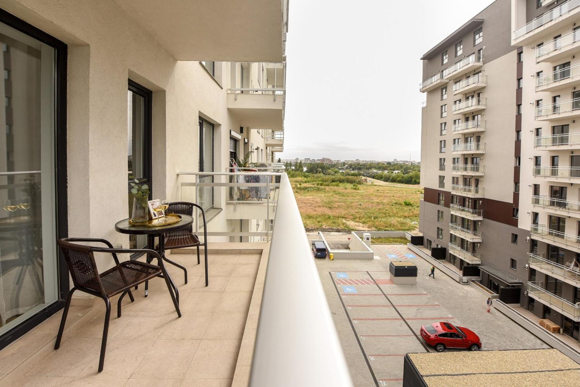 Perfect Stay: Urban Heaven In Aviatiei Business Area Bucharest Bilik gambar
