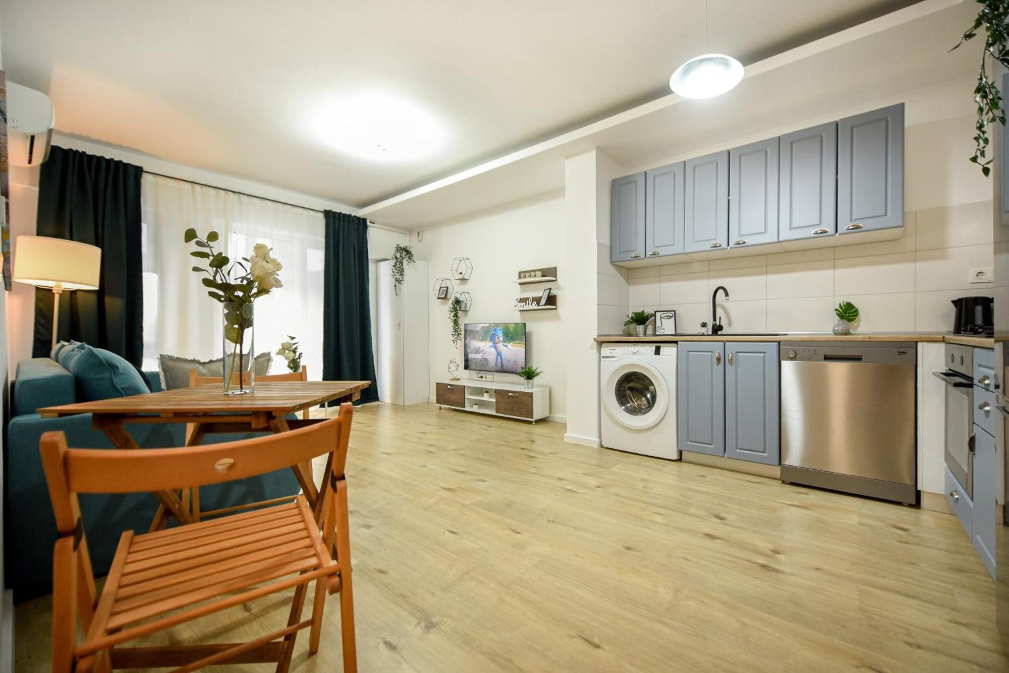 Perfect Stay: Urban Heaven In Aviatiei Business Area Bucharest Bilik gambar